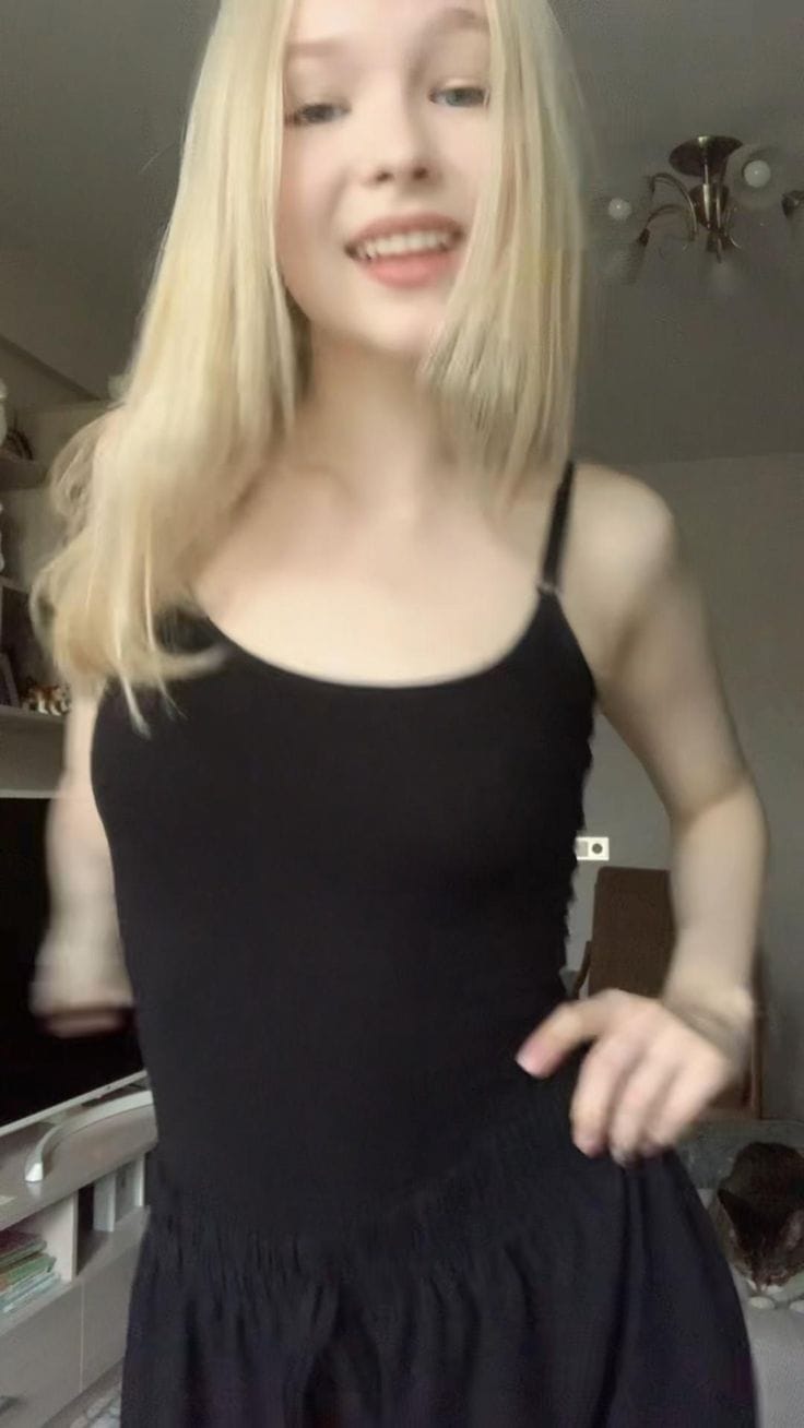 video gadis jepang reaction video kreator viral indo